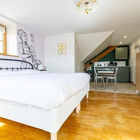 La Maison George Flavigny-sur-Ozerain Zimmer foto