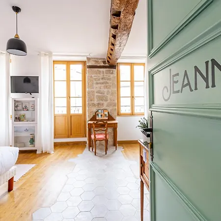 La Maison George Flavigny-sur-Ozerain Zimmer foto
